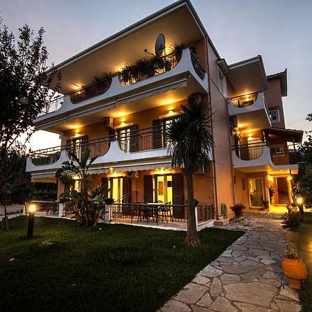 Sunny Garden Hotel Нидри Екстериор снимка