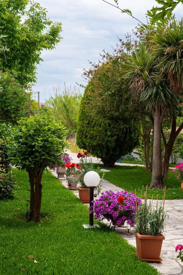 Sunny Garden Hotel Нидри Екстериор снимка