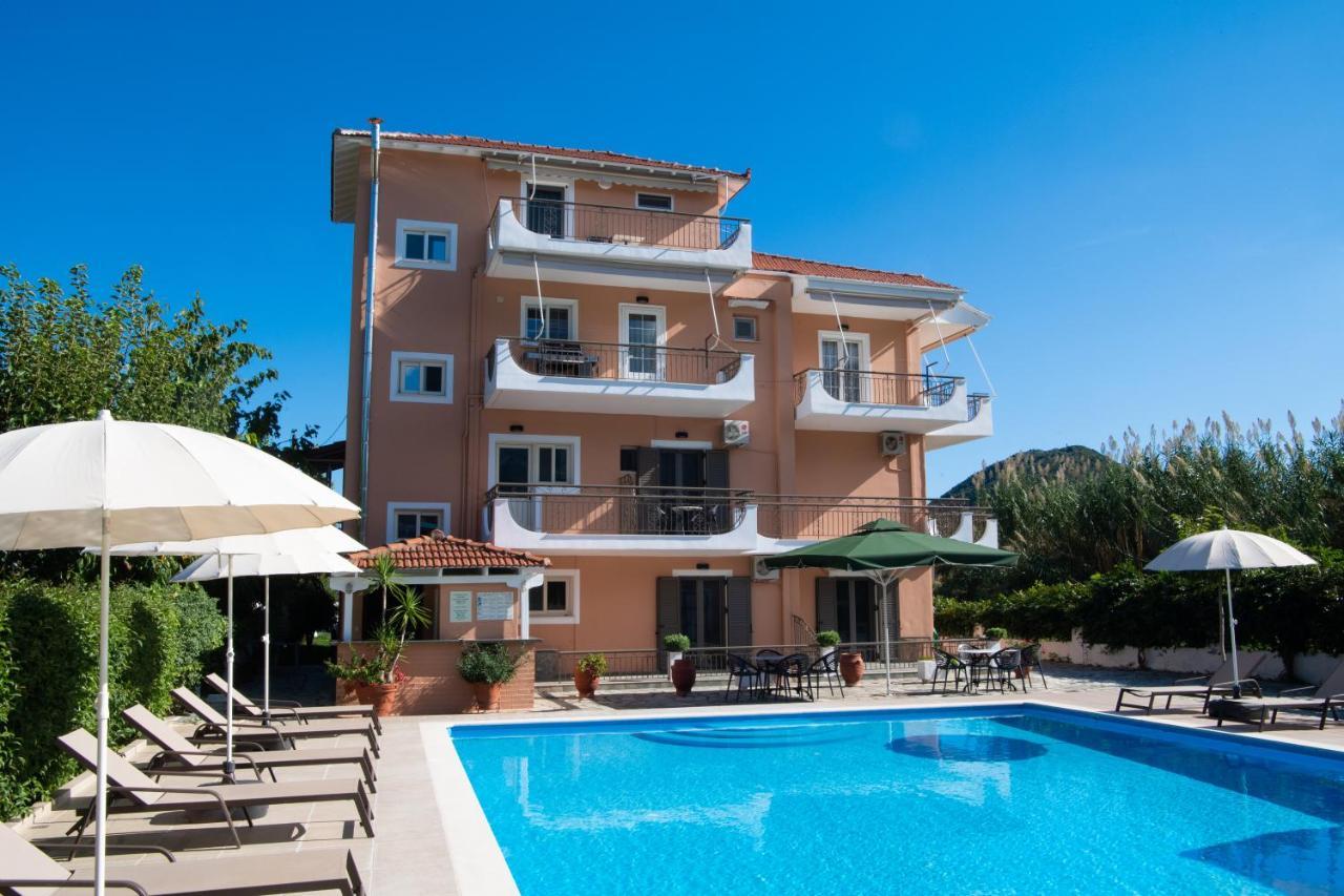 Sunny Garden Hotel Нидри Екстериор снимка