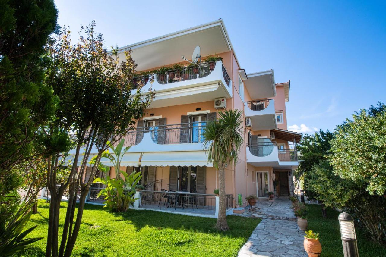 Sunny Garden Hotel Нидри Екстериор снимка