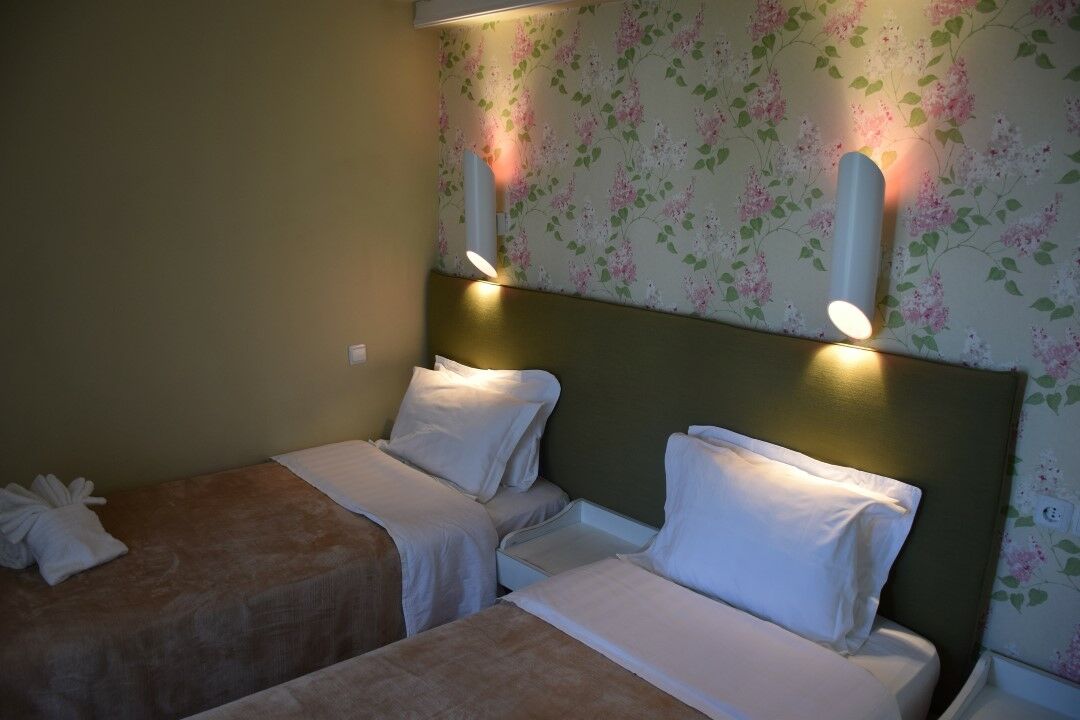 Sunny Garden Hotel Нидри Екстериор снимка