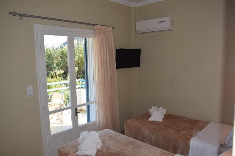 Sunny Garden Hotel Нидри Екстериор снимка