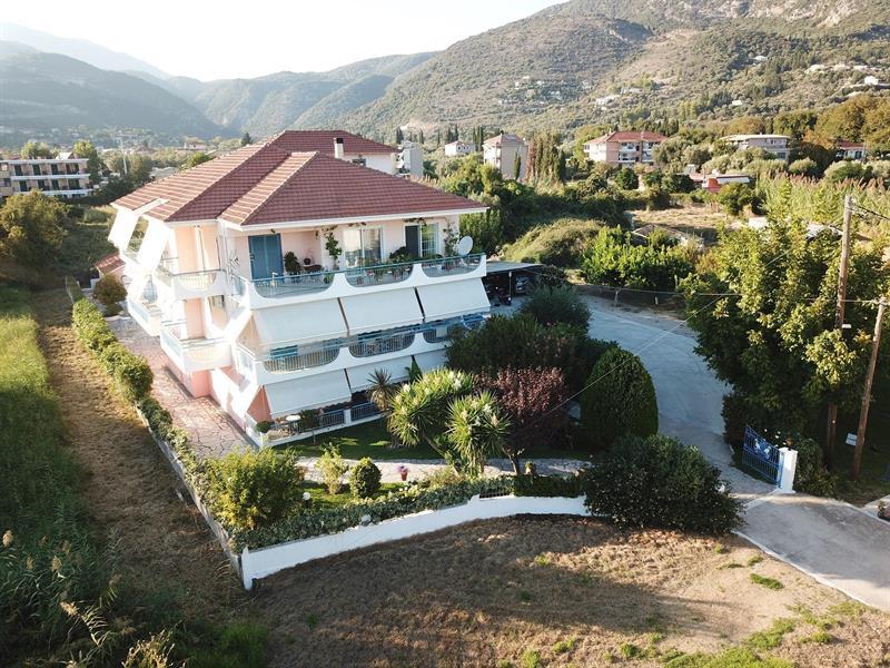Sunny Garden Hotel Нидри Екстериор снимка