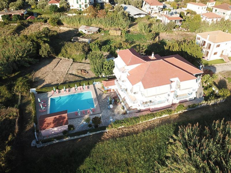 Sunny Garden Hotel Нидри Екстериор снимка