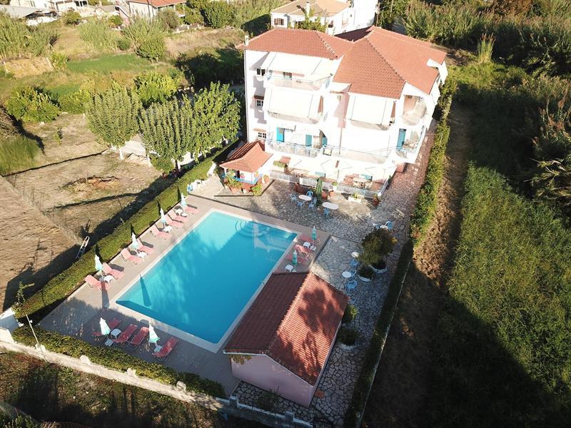 Sunny Garden Hotel Нидри Екстериор снимка